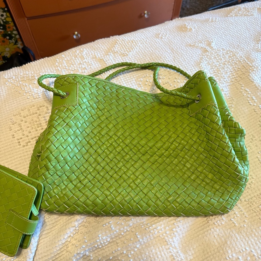 Vintage & Rare Dooney & Bourke Green Lattice Leather Shoulder Bag - Picture 9 of 9